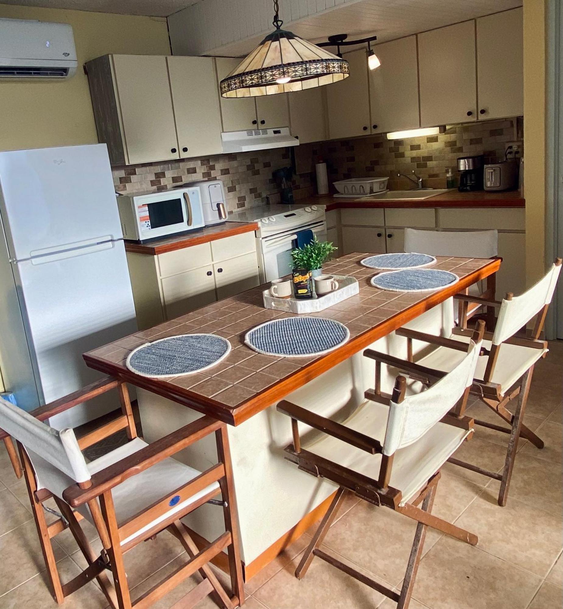 Beachbums Hideaway Лукильо Экстерьер фото