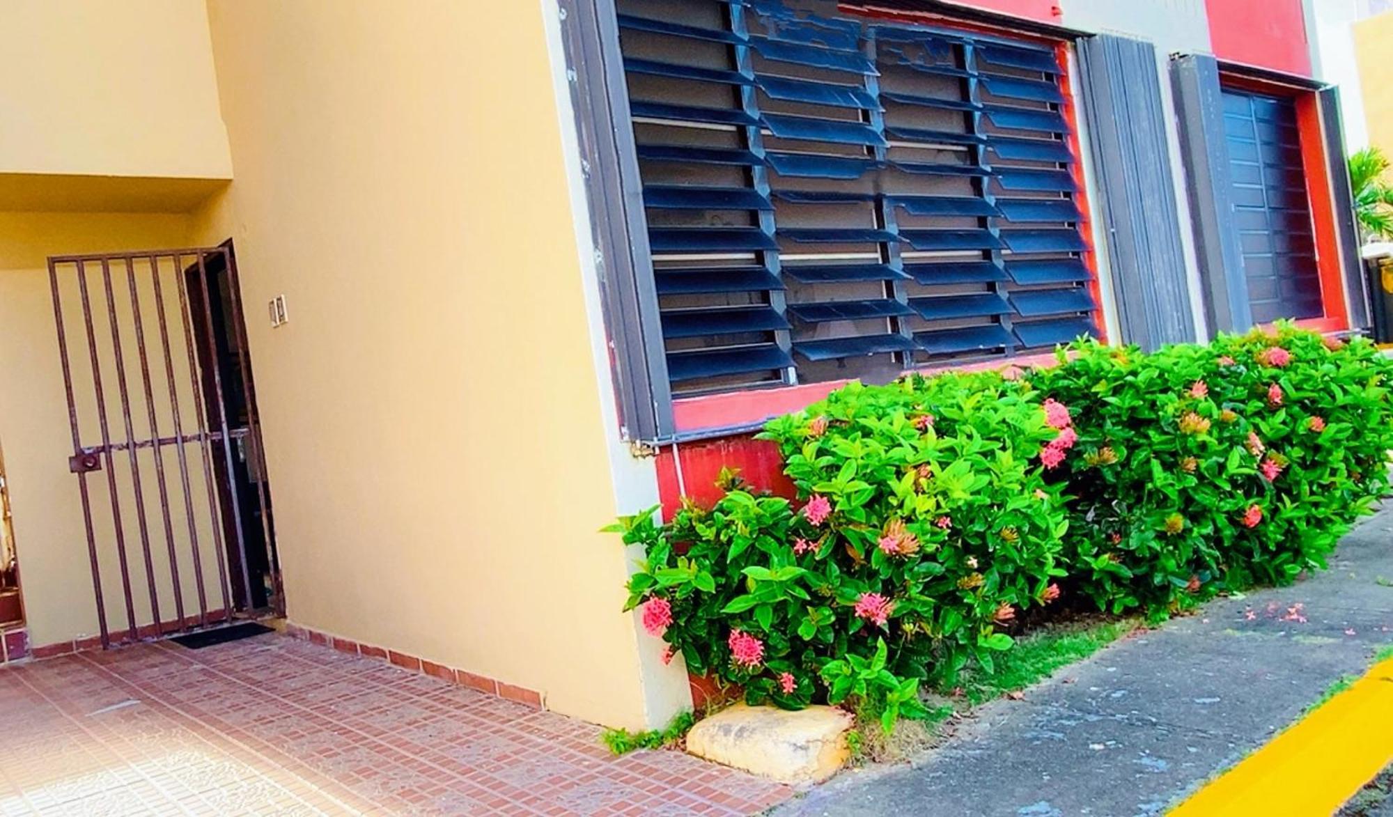 Beachbums Hideaway Лукильо Экстерьер фото